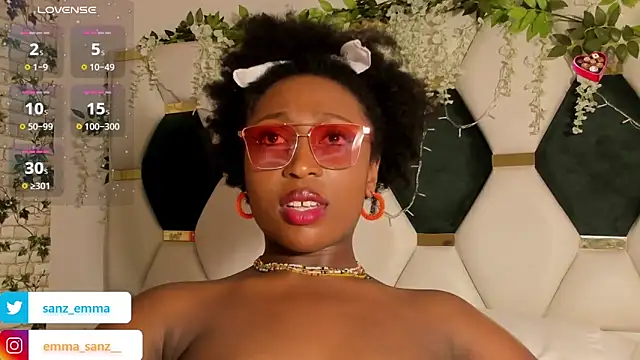 EmmaSanzz  online show from February 4, 5:55 pm