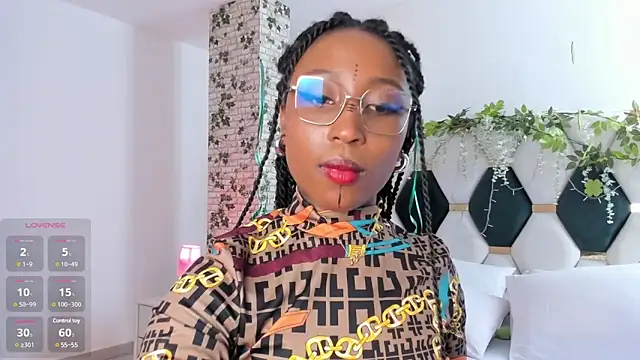 EmmaSanzz  online show from March 14, 2:41 pm