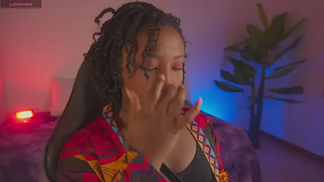 EmmaSanzz  online show from February 10, 10:08 am