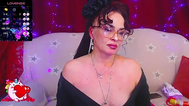 Snapshot of hotzlata chatting on January 14, 11:27 pm hotzlata online show from January 14, 11:27 pm