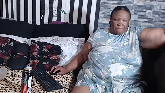 BigHotMatureXx online show from March 30, 8:59 am