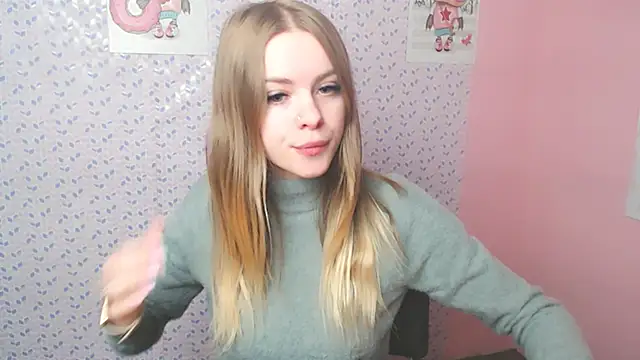 AliceFlirtt  online show from December 6, 1:55 pm