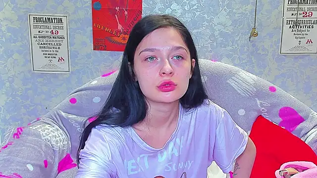 Snapshot of Vanessa_Florence chatting on December 4, 1:14 am Vanessa Florence online show from December 4, 1:14 am