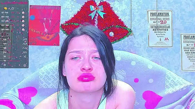 Snapshot of Vanessa_Florence chatting on January 4, 1:21 am Vanessa Florence online show from January 4, 1:21 am