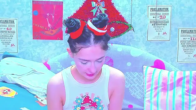 Snapshot of Vanessa_Florence chatting on January 12, 1:11 am Vanessa Florence online show from January 12, 1:11 am