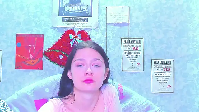 Snapshot of Vanessa_Florence chatting on January 16, 11:04 am Vanessa Florence online show from January 16, 11:04 am