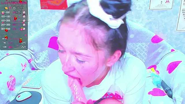 Snapshot of Vanessa_Florence chatting on February 2, 4:48 am Vanessa Florence online show from February 2, 4:48 am