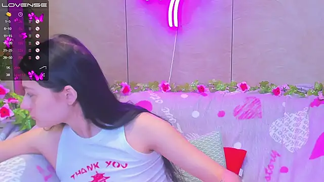 Snapshot of Vanessa_Florence chatting on March 12, 12:42 am Vanessa Florence online show from March 12, 12:42 am