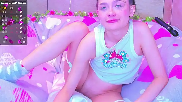 Snapshot of Vanessa_Florence chatting on March 16, 4:09 am Vanessa Florence online show from March 16, 4:09 am