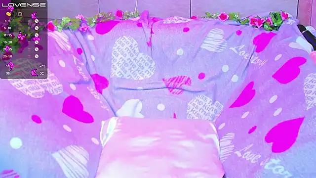 Snapshot of Vanessa_Florence chatting on March 17, 4:08 am Vanessa Florence online show from March 17, 4:08 am