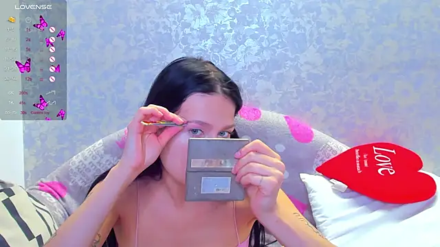 Snapshot of Vanessa_Florence chatting on October 17, 1:20 am Vanessa Florence online show from October 17, 1:20 am