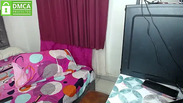 Snapshot of susana2523 chatting on April 2, 6:11 am susana2523 online show from April 2, 6:11 am