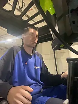 Snapshot of Ricoleckt chatting on October 22, 3:12 pm Ricoleckt online show from October 22, 3:12 pm