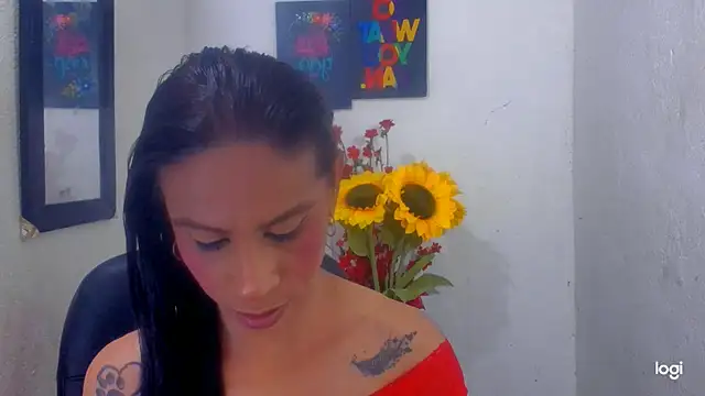 juanblakbigcock online show from October 25, 4:46 pm