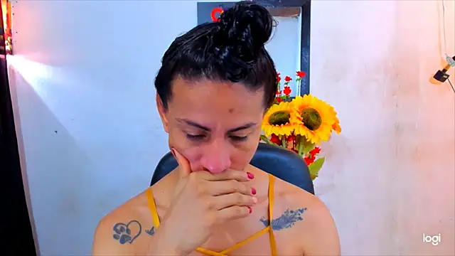 juanblakbigcock online show from February 9, 2:54 pm