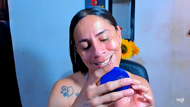 juanblakbigcock online show from May 9, 3:50 pm