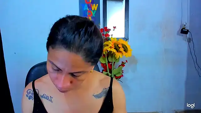 juanblakbigcock online show from May 17, 3:37 am