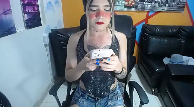 Heidy Sumers online show from February 22, 5:35 pm