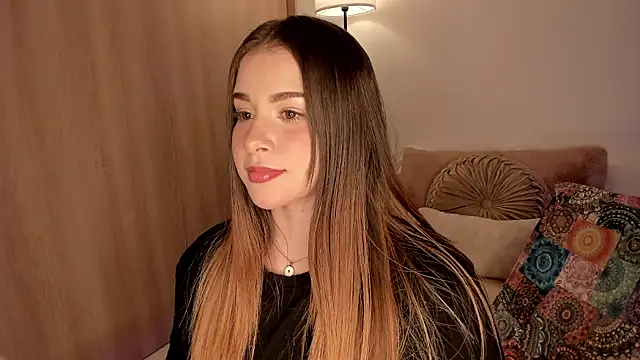 Lady lacey05 online show from October 6, 1:36 am