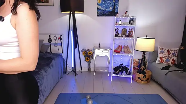 MissAliciaFD online show from October 29, 10:17 am