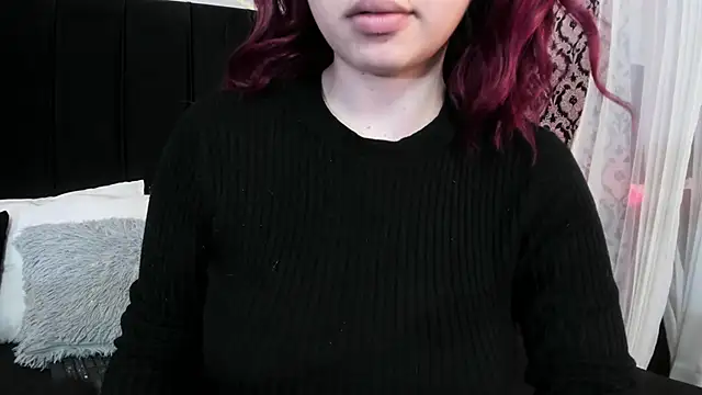 Snapshot of Adeelinee chatting on September 24, 8:01 pm Adeelinee online show from September 24, 8:01 pm