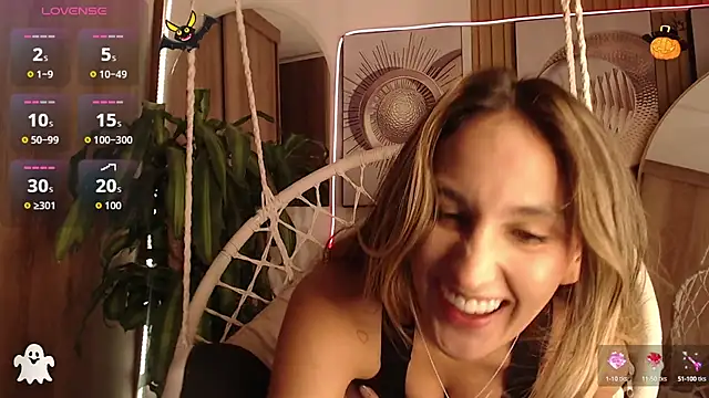 Snapshot of Brinna_se chatting on September 16, 2:01 am Brinna se online show from September 16, 2:01 am