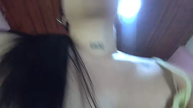 white sexy  online show from March 6, 11:20 pm