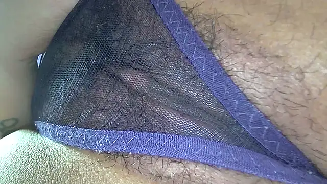 Snapshot of white_sexy_ chatting on December 22, 12:24 pm white sexy online show from December 22, 12:24 pm