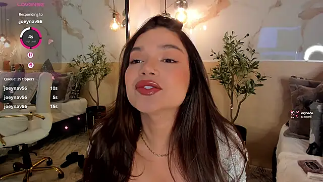 LeaThompson online show from September 12, 11:26 pm