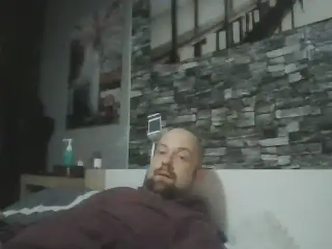 Snapshot of Prehistorixxx2686 chatting on January 11, 10:18 pm Prehistorixxx2686 online show from January 11, 10:18 pm