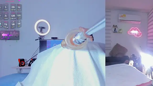 Abigail Girl   online show from January 13, 5:07 pm