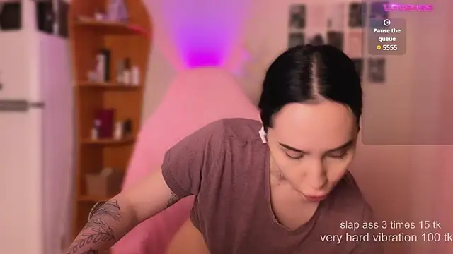 Snapshot of AnastasiaSun chatting on January 23, 5:10 pm AnastasiaSun online show from January 23, 5:10 pm