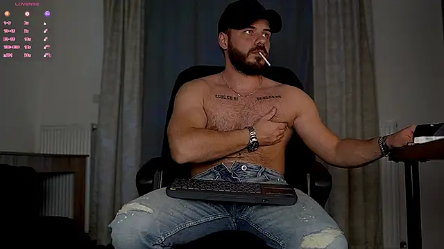 juliusmasters online show from October 27, 8:24 pm