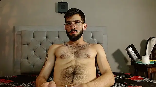 Mr WhiteCock online show from December 10, 9:33 pm