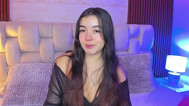 SophiaWylde online show from January 7, 3:46 am