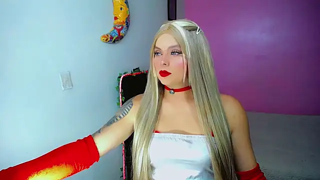 SweetKim21 online show from February 22, 7:19 am