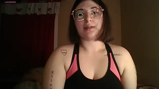 imsohornydacom online show from October 1, 12:05 am