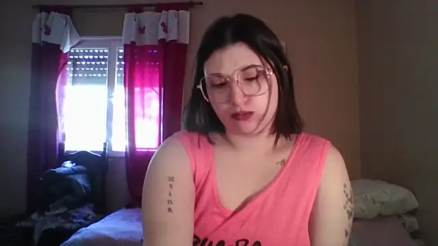 imsohornydacom online show from November 24, 6:40 pm