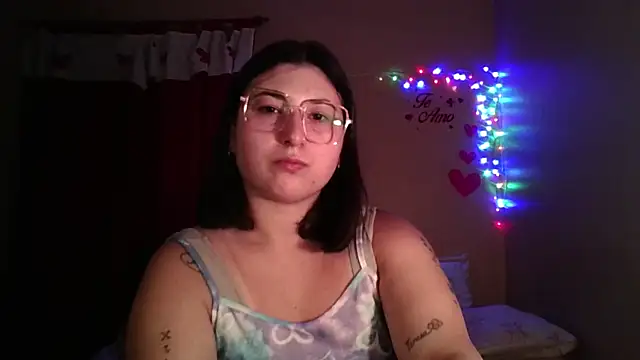 imsohornydacom online show from February 14, 11:23 pm