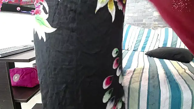 dayadubey  online show from December 5, 10:02 am