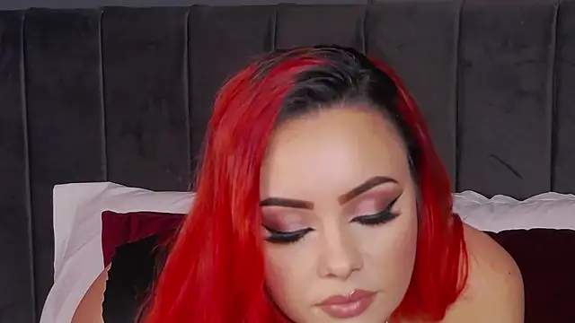 Emmelyn online show from March 14, 6:19 am