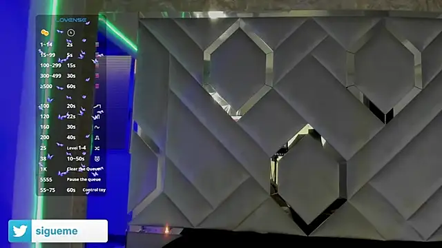 Sara Foxx1 online show from September 25, 8:56 pm