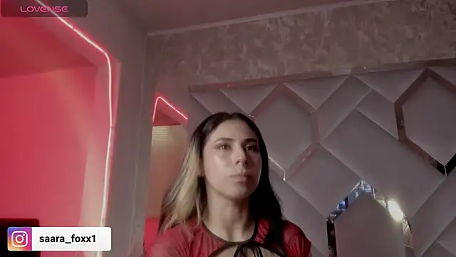 Sara Foxx1 online show from March 13, 8:15 pm