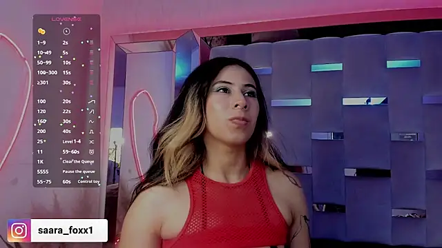 Snapshot of Sara_Foxx1 chatting on April 19, 9:28 pm Sara Foxx1 online show from April 19, 9:28 pm