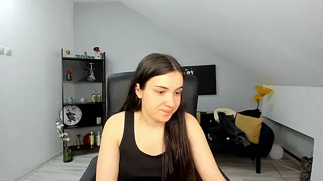 MelissaWiliam online show from March 21, 10:39 am