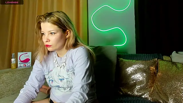 Leila purr18 online show from February 7, 7:17 pm
