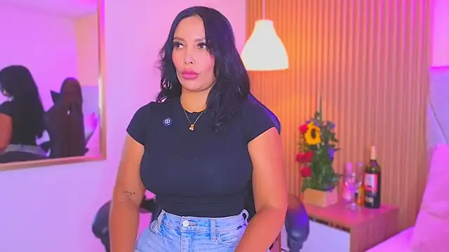 Snapshot of Dakota_diaz_ chatting on March 18, 7:28 pm Dakota diaz online show from March 18, 7:28 pm