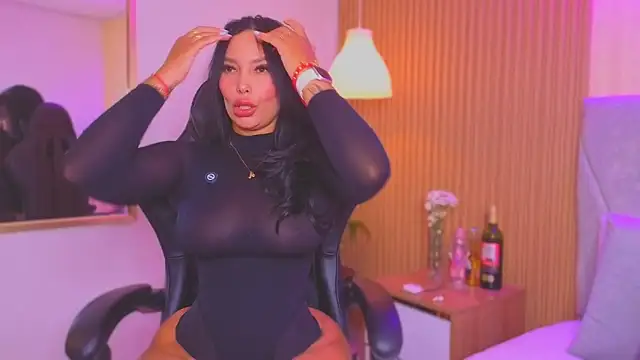 Snapshot of Dakota_diaz_ chatting on March 20, 7:52 pm Dakota diaz online show from March 20, 7:52 pm