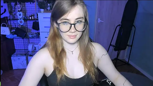 PureHeartt  online show from October 23, 7:51 am