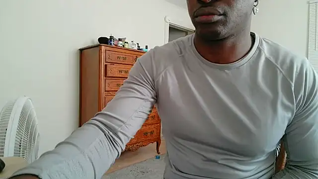 Snapshot of Mrdiktastick chatting on October 10, 2:49 pm Mrdiktastick online show from October 10, 2:49 pm